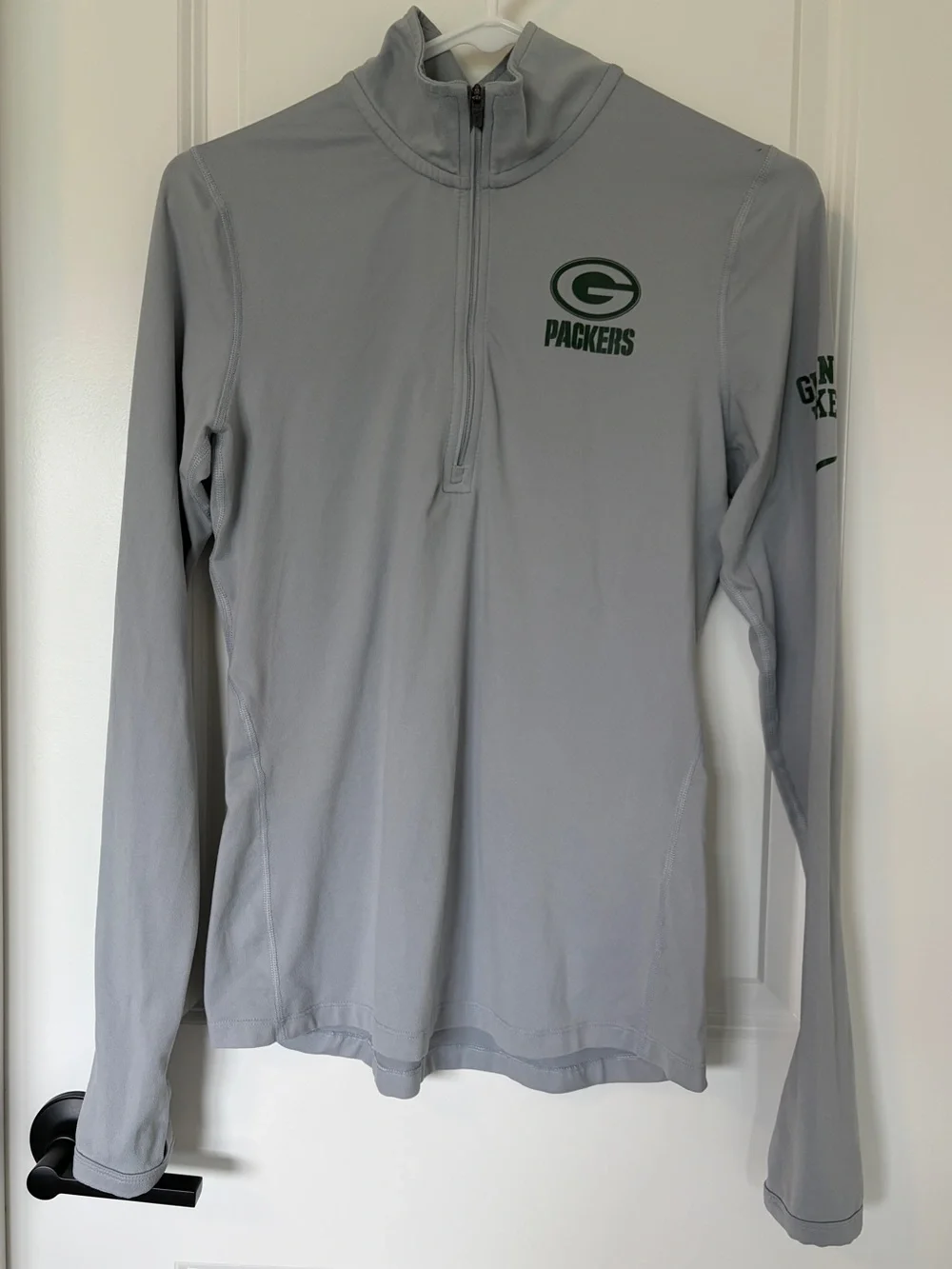 Nike Dri-FIT Green Bay Packers Half Zip Pullover Gray Women's Small Slim Fit